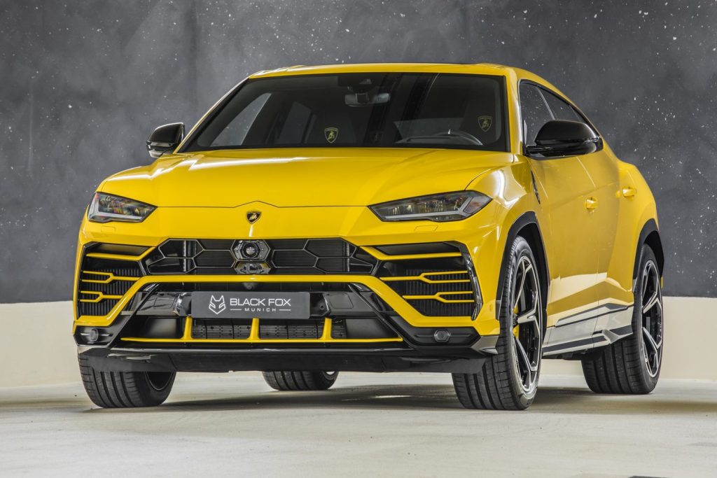 LAMBORGHINI URUS